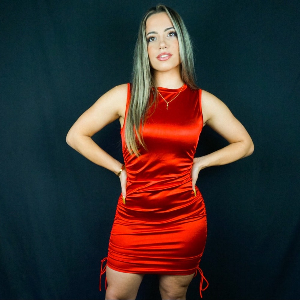 Red ruched sleeveless satin mini dress
